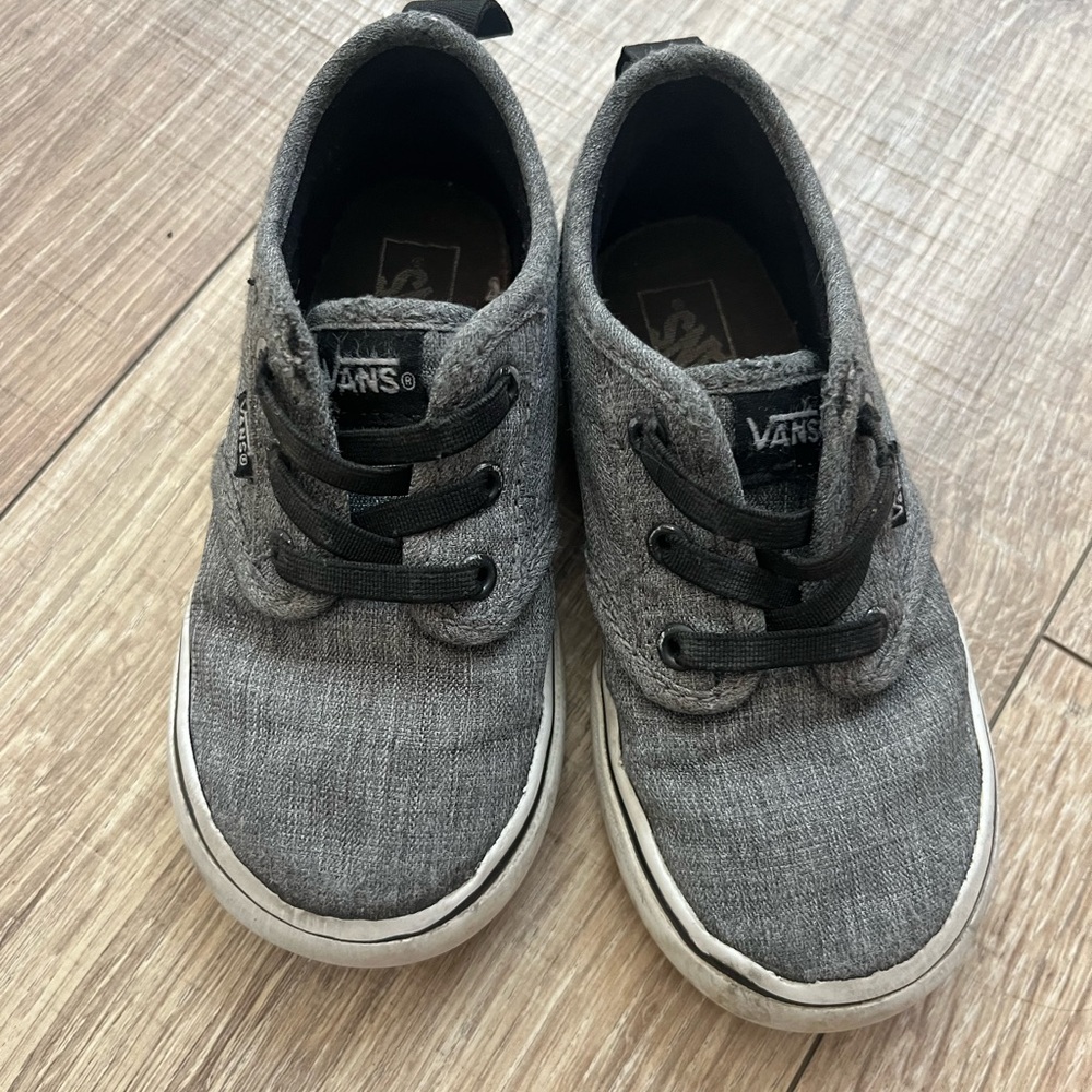 Vans Gray and Black Sneakers Classic Skate Style